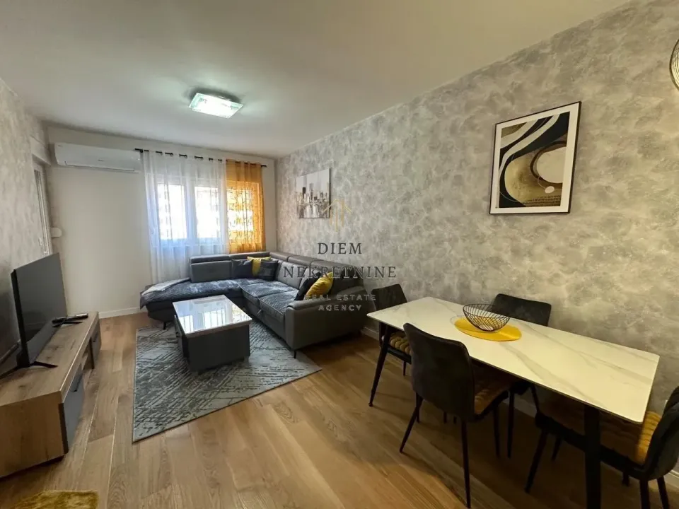 Rent, one bedroom apartment, 49m², Central Point, Podgorica