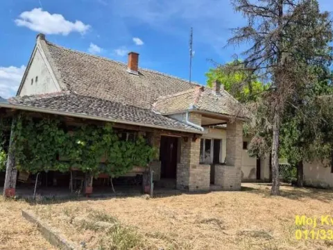 Prodaja, kuća, 491m², Čenej, Novi Sad Sve Podlokacije