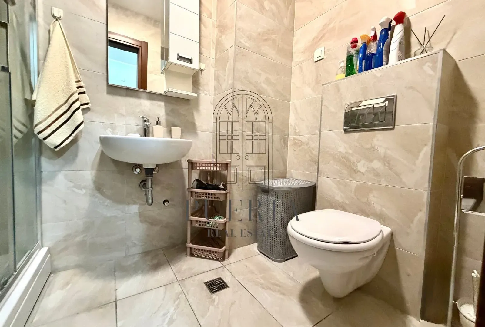 Rent, one bedroom apartment, 43m², Ljubović, Podgorica