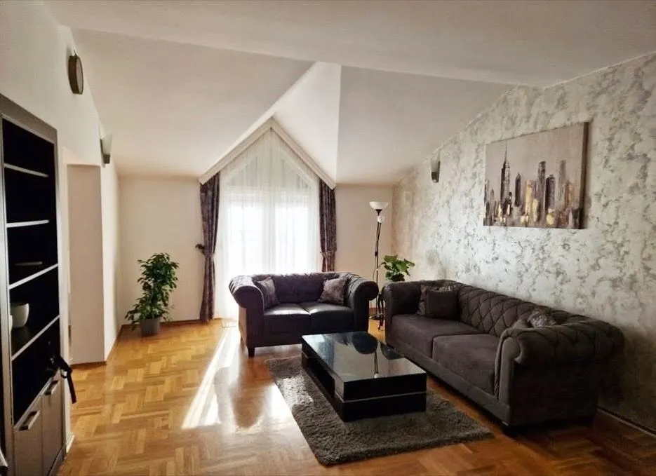 Rent, two bedroom apartment, 115m², Tološi, Podgorica