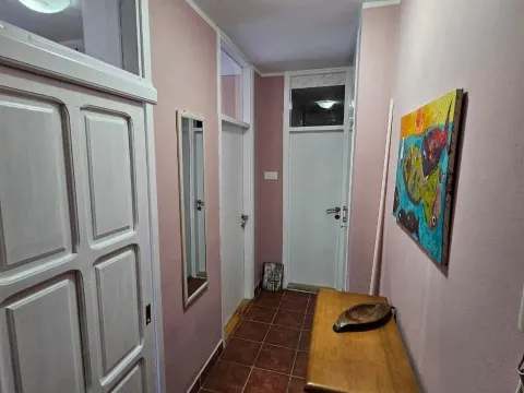 Izdavanje, jednosoban stan, 41m², Preko Morače, Podgorica - image 3