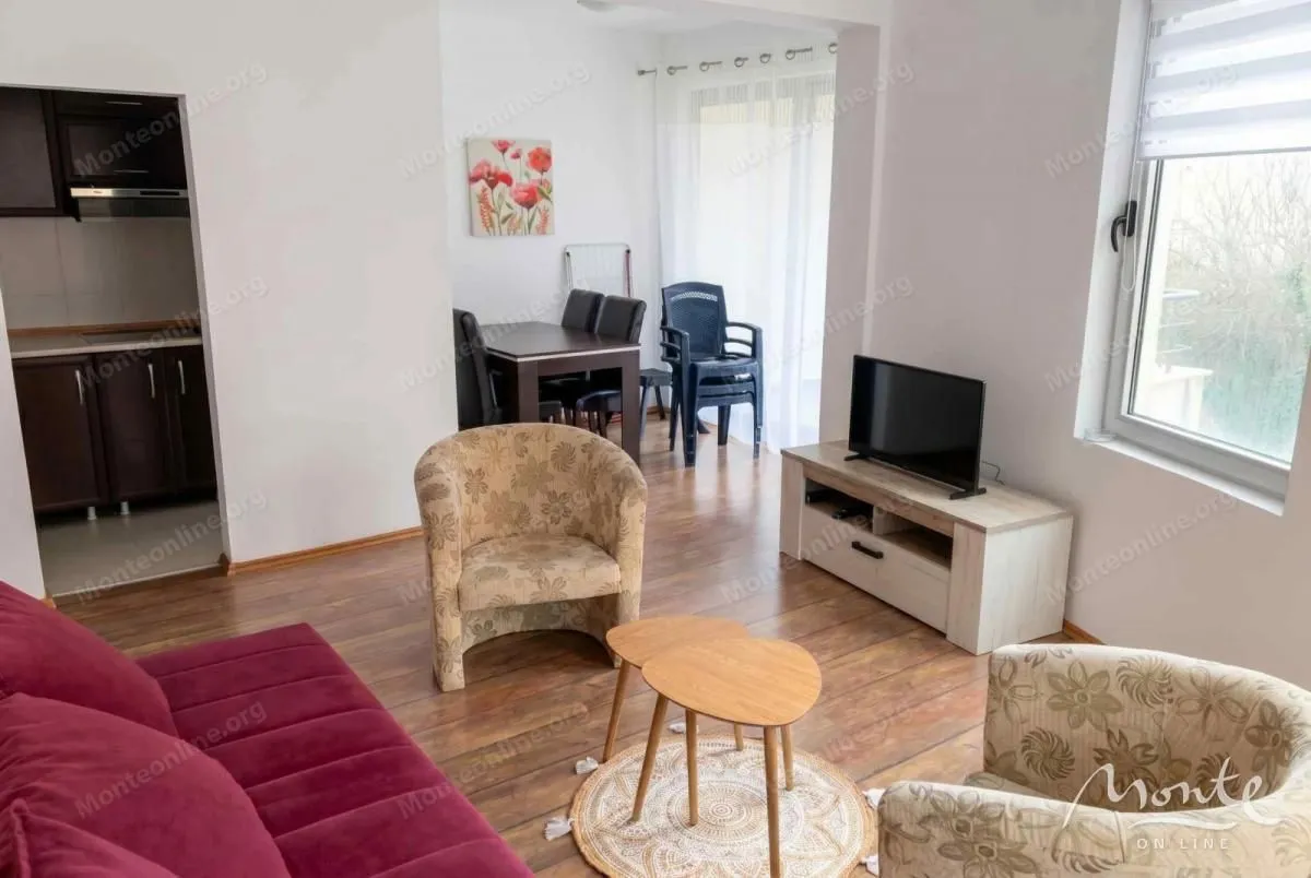 Prodaja, jednosoban stan, 48m², Bečići, Budva