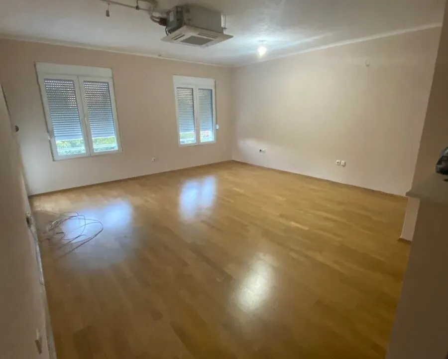 Rent, two bedroom apartment, 69m², Pobrežje, Podgorica