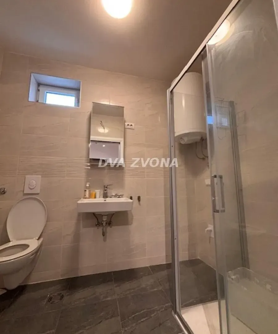 Prodaja, kuća, 151m², Čortanovci, Inđija