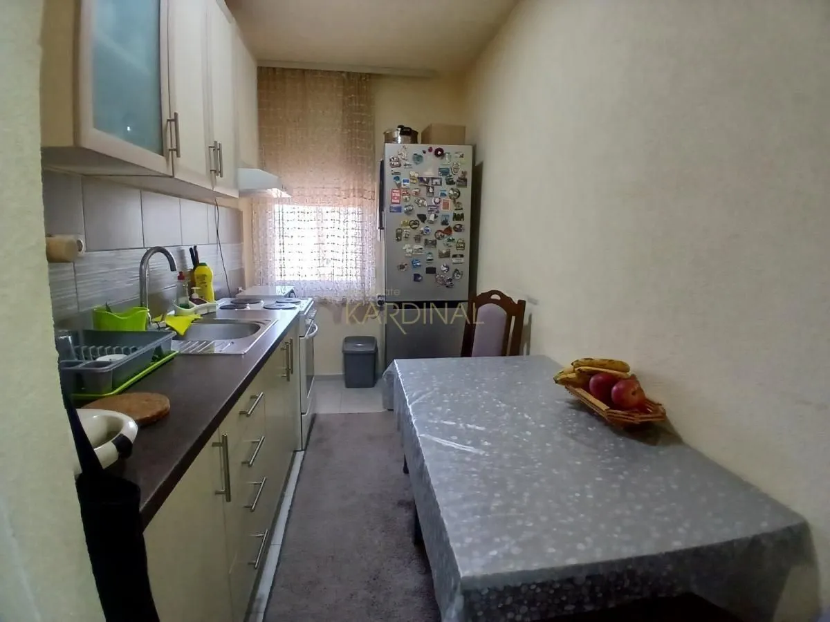 Prodaja, dvosoban stan, 66m², Centar, Jagodina