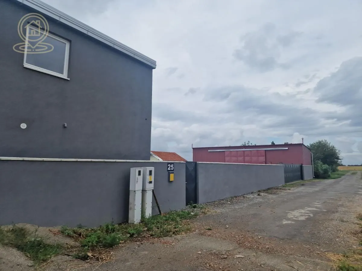 Rent, office space, 370m², Klisa, Novi Sad Sve Podlokacije