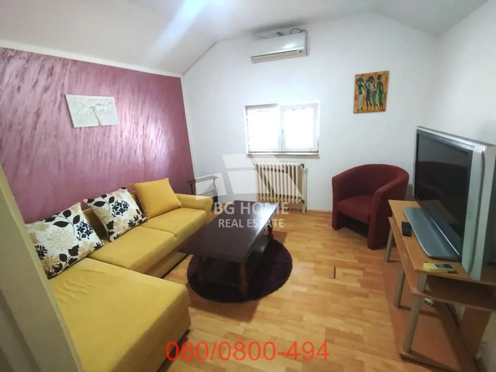 Izdavanje, dvosoban stan, 55m², Zemun Sve Podlokacije, Beograd