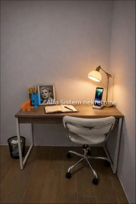 Rent, one bedroom apartment, 42m², Savski Venac, Beograd