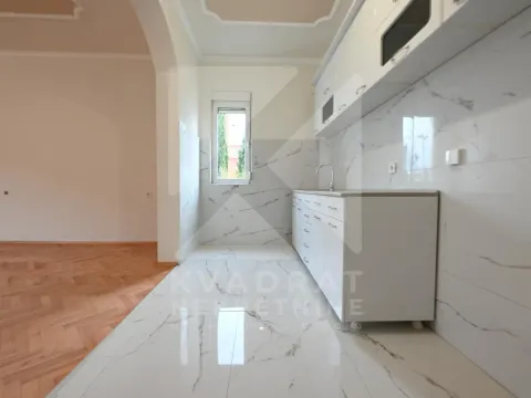 Izdavanje, trosoban stan, 126m², Tuzi, Podgorica - image 3