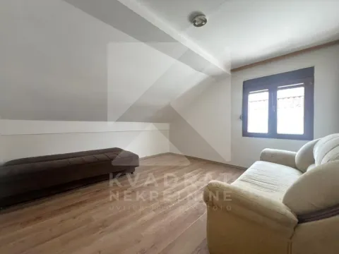 Rent, two bedroom apartment, 93m², Stari Aerodrom, Podgorica - image 4