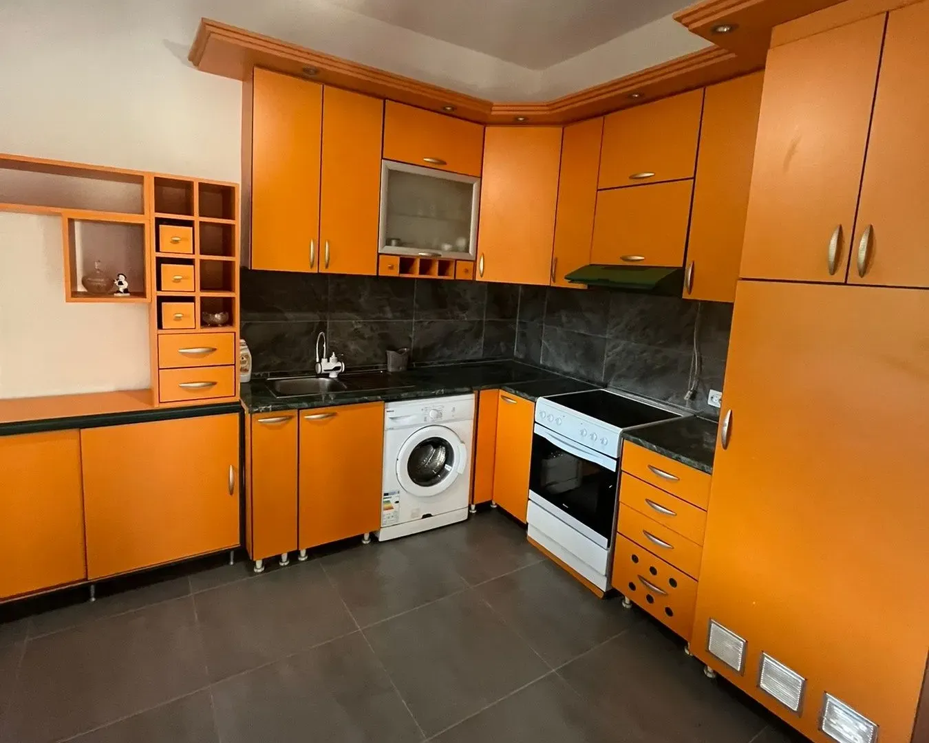 Izdavanje, kuća, 89m², Pančevo, Srbija