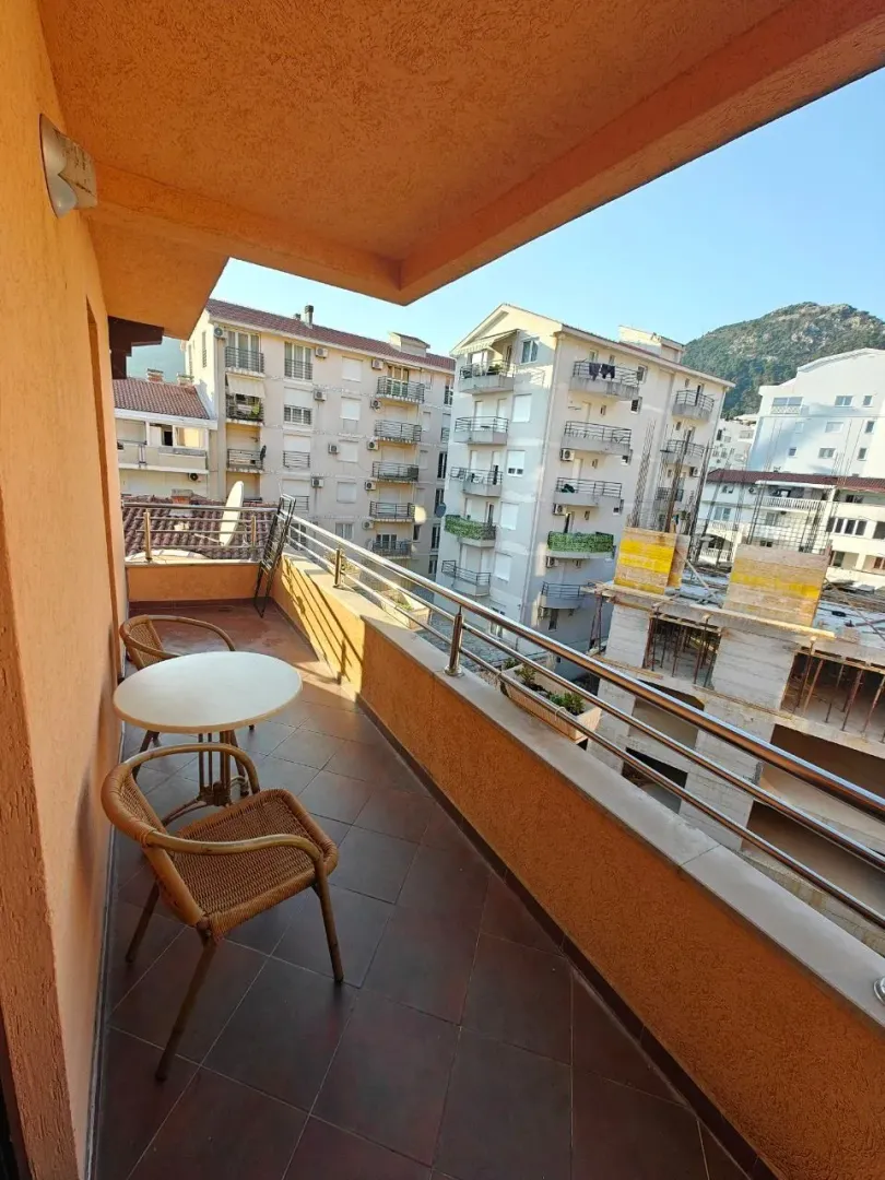 Prodaja, jednosoban stan, 49m², Podkošljun, Budva