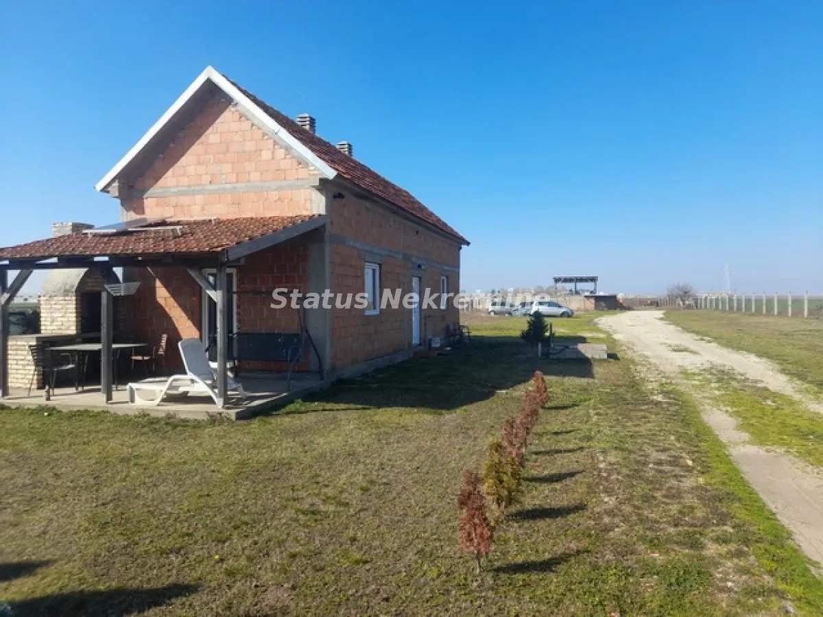 Prodaja, plac, 19240m², Centar, Inđija