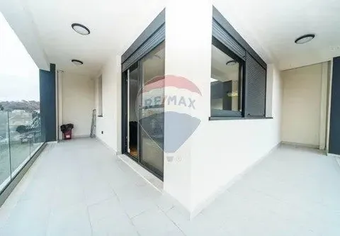 Izdavanje, trosoban stan, 130m², Nova Dalmatinska, Podgorica - image 13