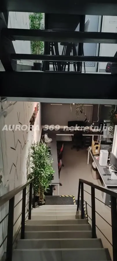 Sale, office space, 274m², Grbavica, Novi Sad Sve Podlokacije