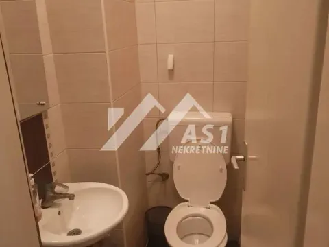 Izdavanje, dvosoban stan, 61m², Bulevar Oslobodjenja, Novi Sad Sve Podlokacije - image 10
