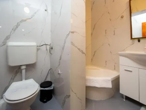 Rent, hospitality venue, 1500m², Rafailovići, Budva - image 11