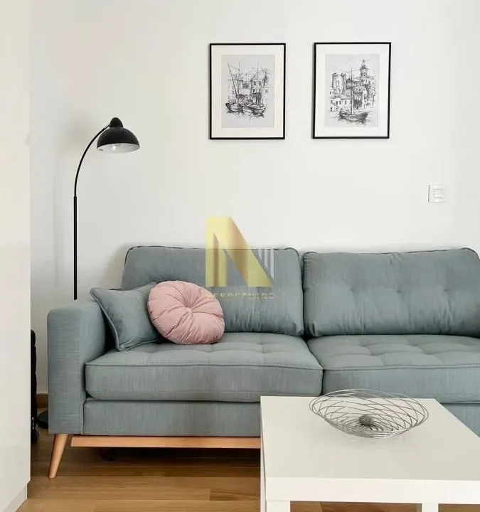 Izdavanje, jednosoban stan, 39m², Bulevar Oslobodjenja, Novi Sad Sve Podlokacije