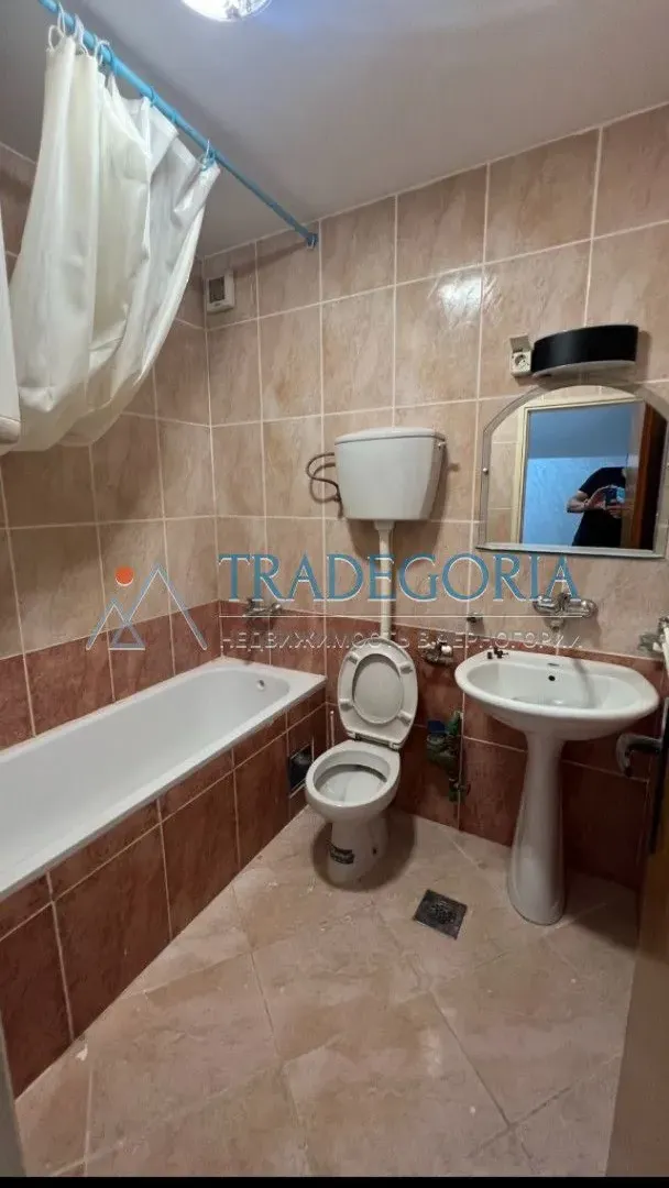 Prodaja, četvorosoban stan, 130m², Budva, Crna Gora
