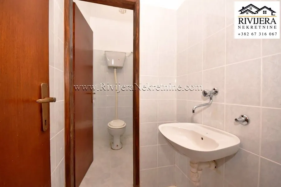 Prodaja, stan, 130m², Centar, Herceg Novi