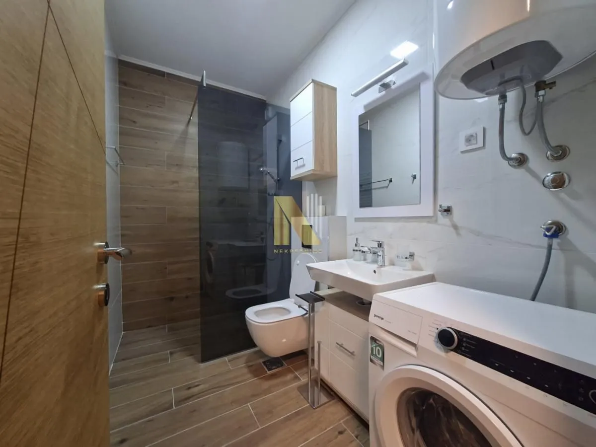 Izdavanje, jednosoban stan, 40m², Spens, Novi Sad Sve Podlokacije