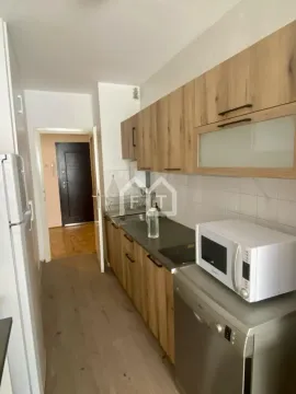 Izdavanje, trosoban stan, 92m², Novi Beograd Sve Podlokacije, Beograd - image 4