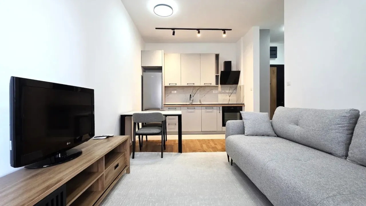 Izdavanje, stan, 37m², Tološi, Podgorica