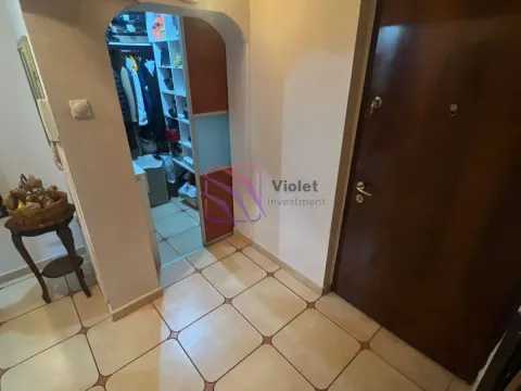 Sale, three bedroom apartment, 100m², Blok 5, Podgorica - image 10