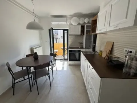 Rent, two bedroom apartment, 40m², Vračar Centar, Vračar Sve Podlokacije - image 8