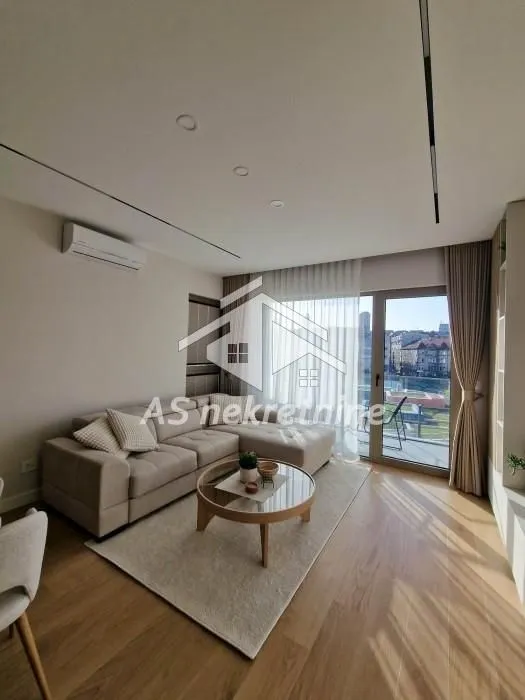 Rent, three bedroom apartment, 72m², Savski Venac, Beograd