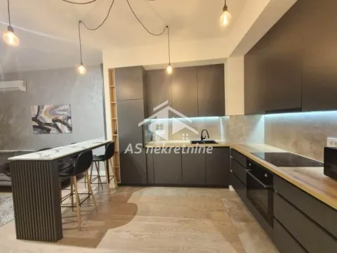 Izdavanje, trosoban stan, 80m², Savski Venac, Beograd - image 6