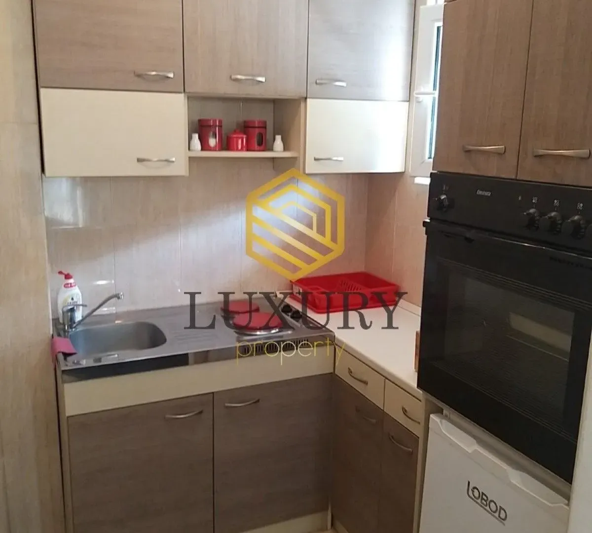 Prodaja, jednosoban stan, 41m², Drač, Podgorica
