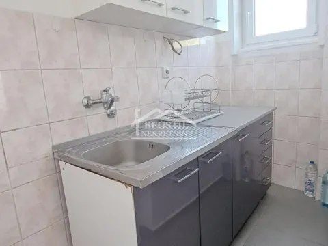 Sale, two bedroom apartment, 61m², Stari Grad, Beograd - image 6