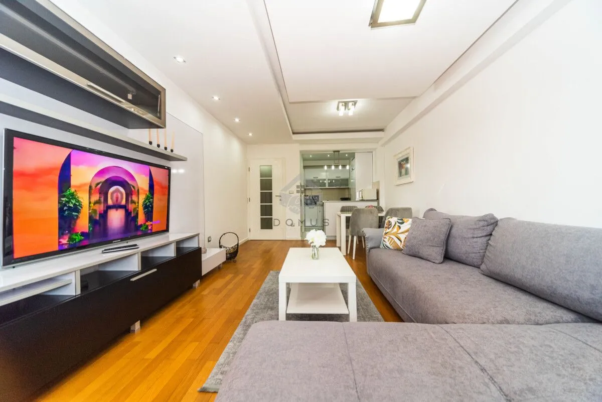 Prodaja, jednosoban stan, 51m², Stari Aerodrom, Podgorica