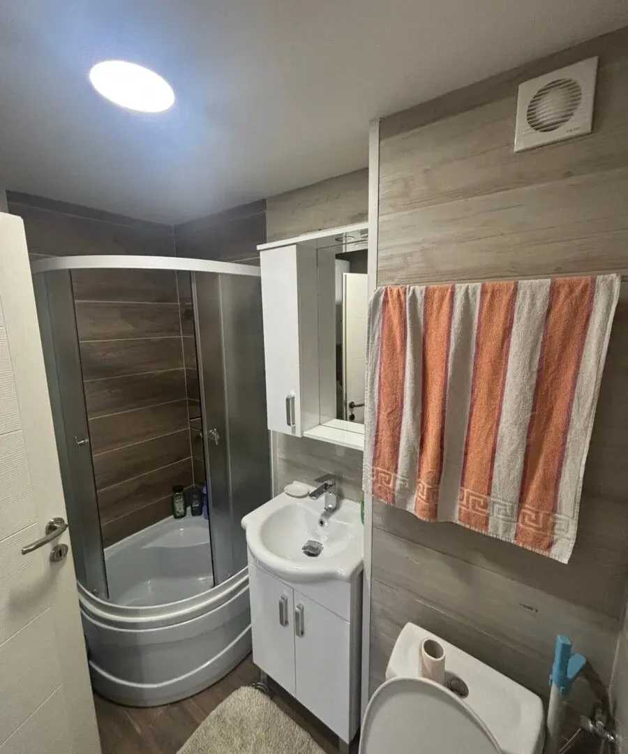 Rent, one bedroom apartment, 46m², Stari Aerodrom, Podgorica