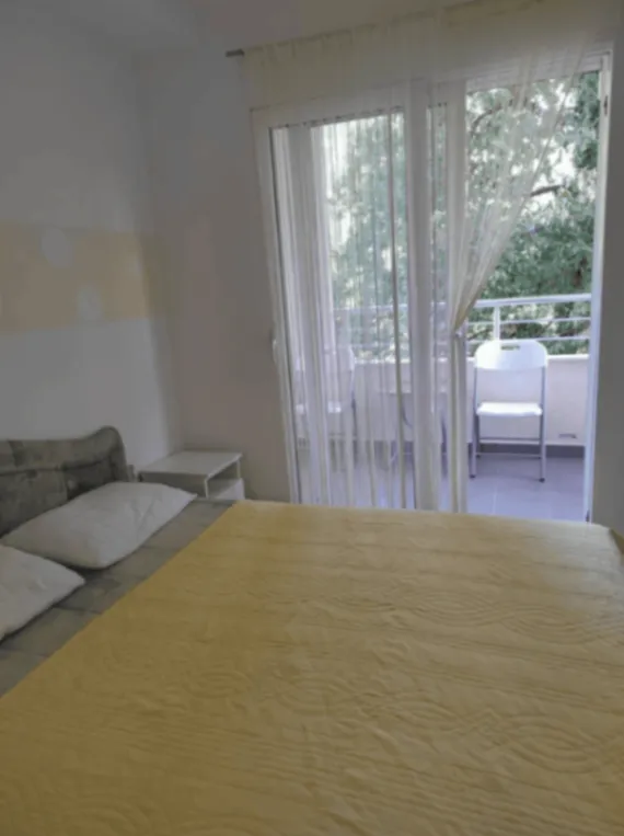Rent, two bedroom apartment, 58m², Bečići, Budva