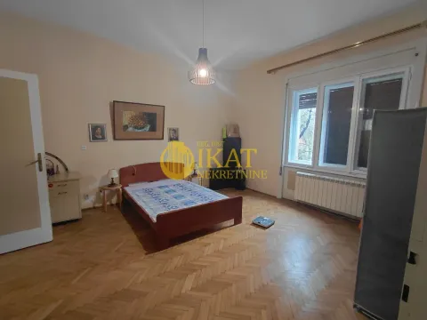 Stan in Zemun Centar