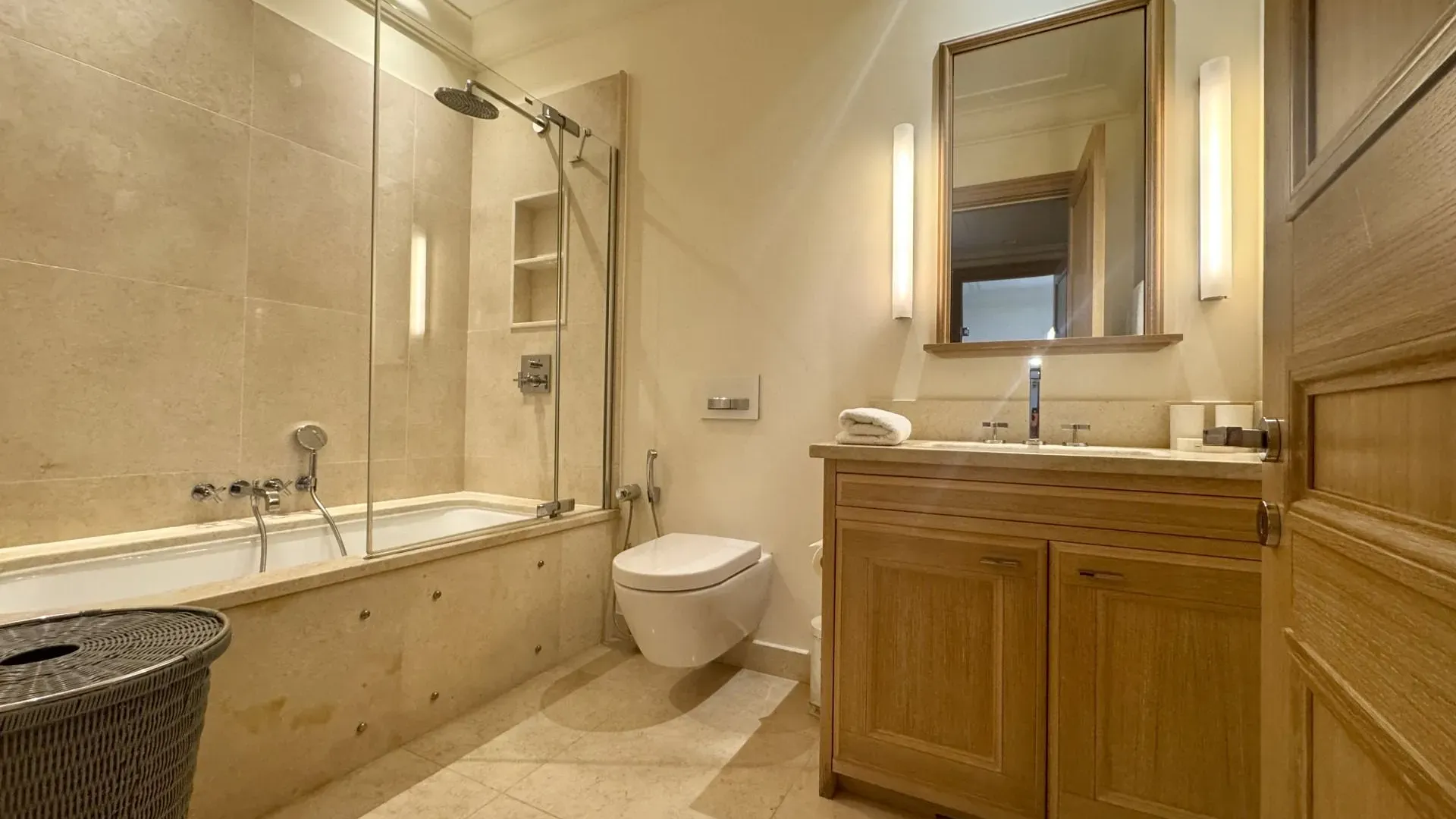 Rent, two bedroom apartment, 116m², Porto Montenegro, Tivat