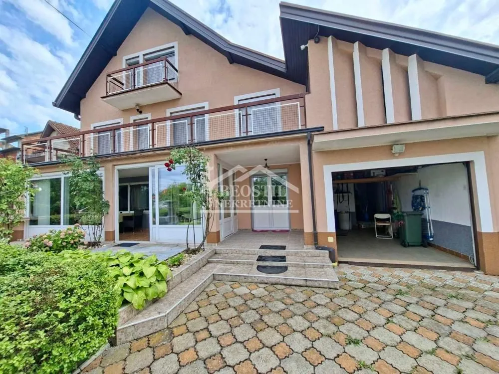 Prodaja, kuća, 267m², Jugovo, Smederevo