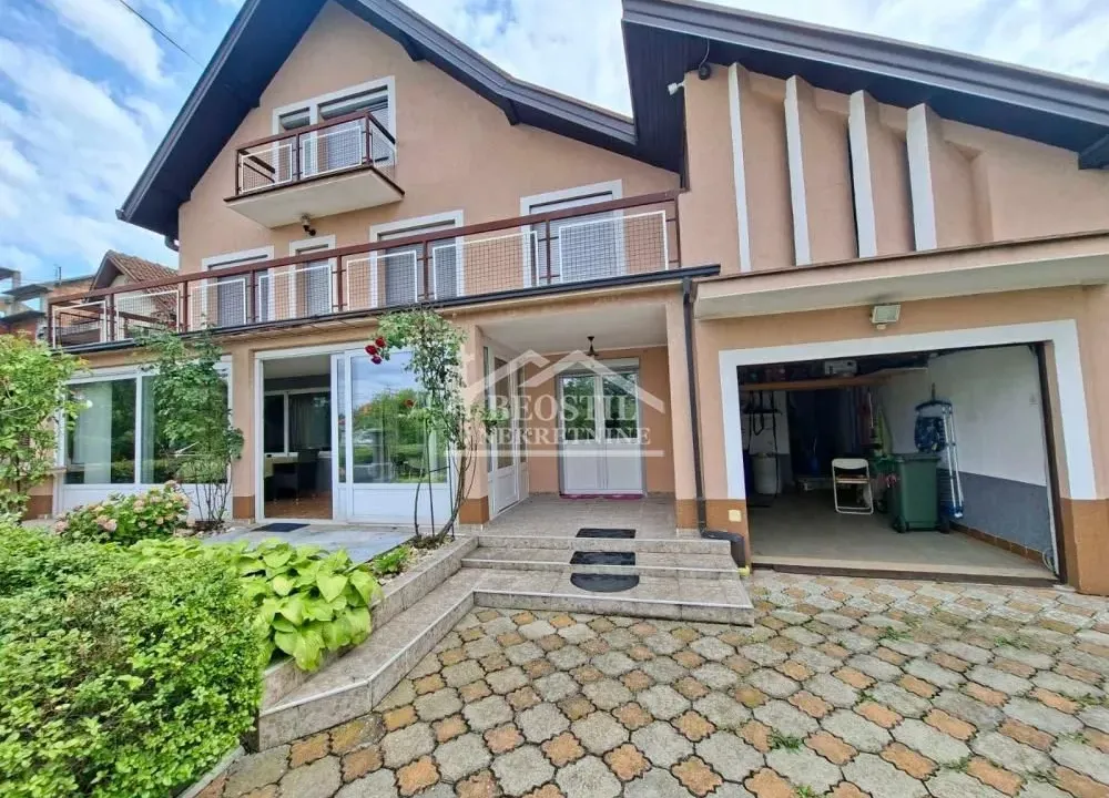 Prodaja, kuća, 267m², Jugovo, Smederevo