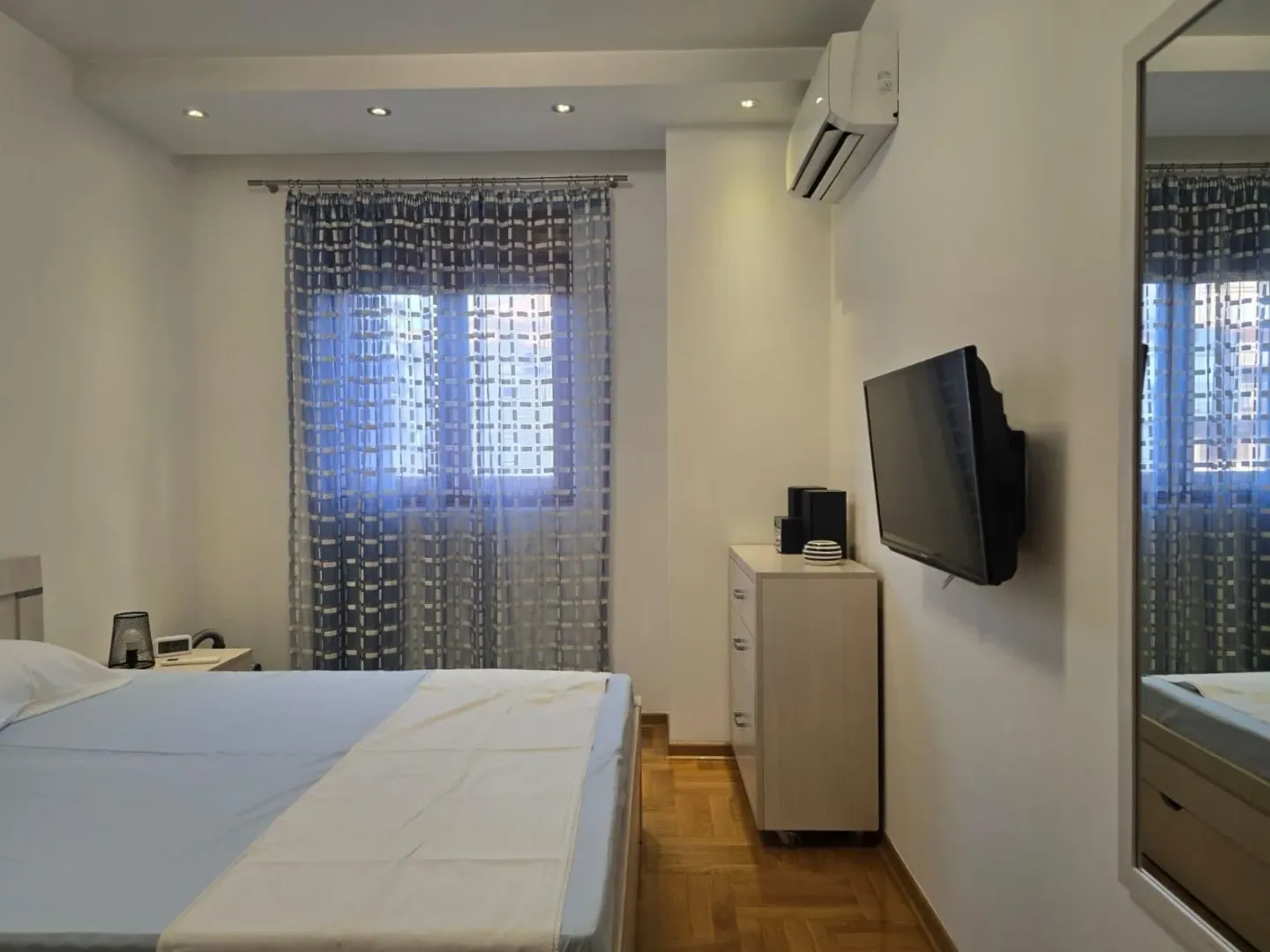 Izdavanje, jednosoban stan, 50m², Preko Morače, Podgorica