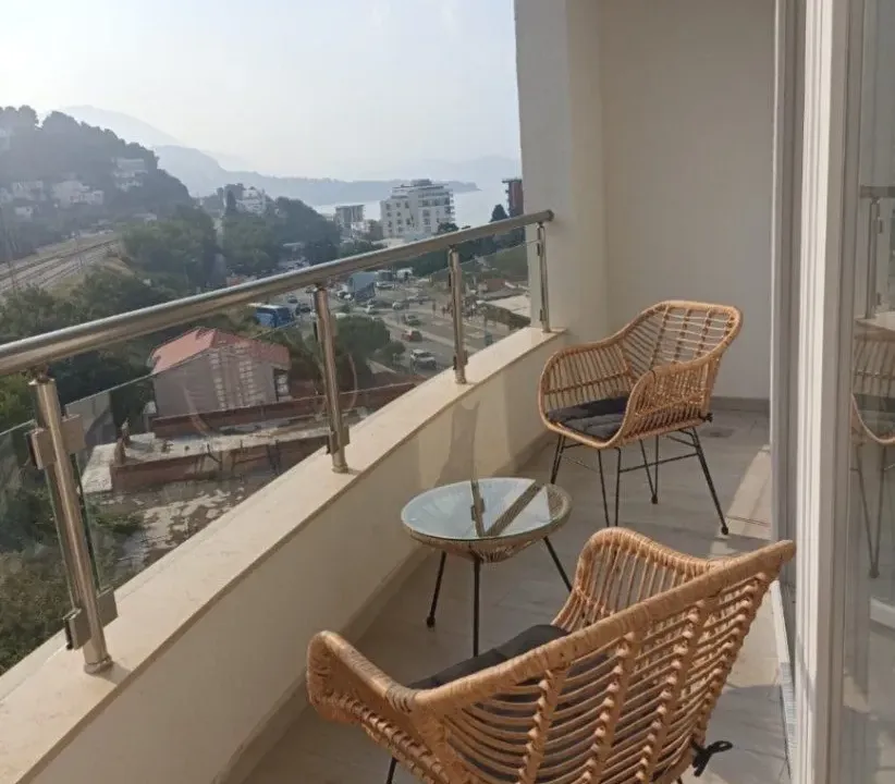 Izdavanje, garsonjera, 34m², Sutomore, Bar