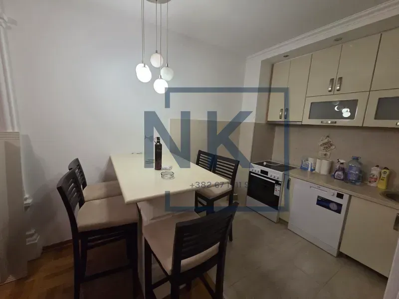 Izdavanje, dvosoban stan, 70m², Tuški Put, Podgorica