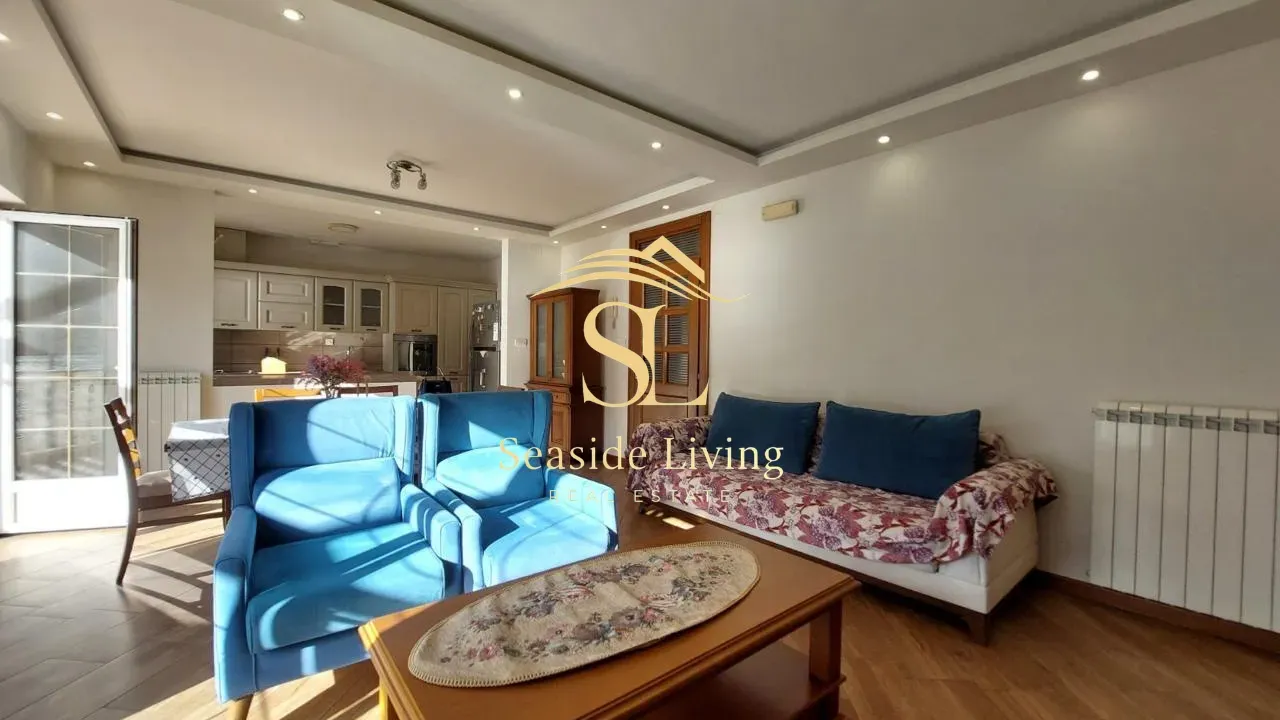 Rent, three bedroom apartment, 130m², Dobrota, Kotor