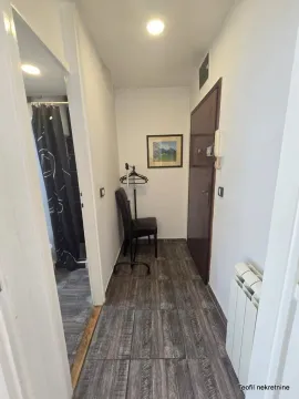 Prodaja, jednosoban stan, 30m², Vračar Hram, Vračar Sve Podlokacije - image 7