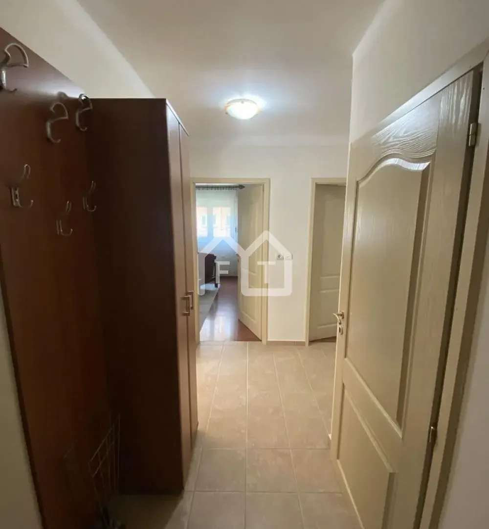 Izdavanje, trosoban stan, 60m², Cvetkova Pijaca, Zvezdara Sve Podlokacije