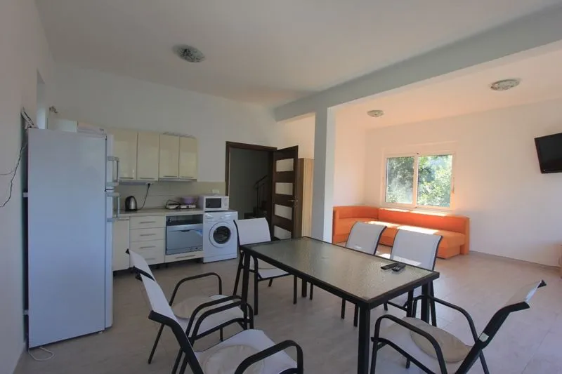 Prodaja, kuća, 170m², Lepetani, Tivat