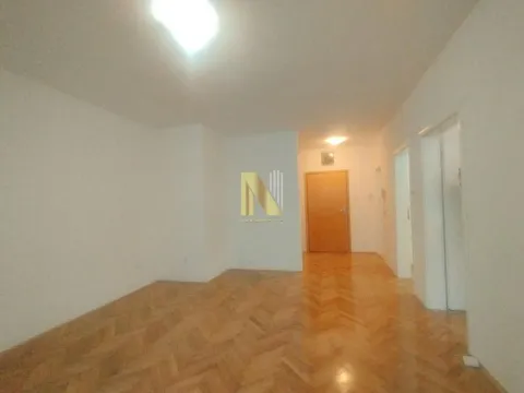 Sale, two bedroom apartment, 50m², Bulevar Oslobodjenja, Novi Sad Sve Podlokacije - image 4