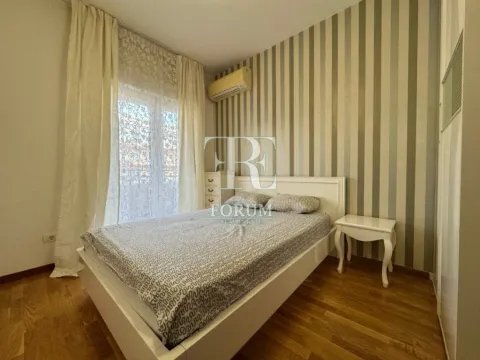 Rent, two bedroom apartment, 74m², City Kvart, Podgorica - image 7