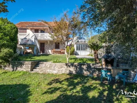 Sale, house, 153m², Tivat, Crna Gora - image 3